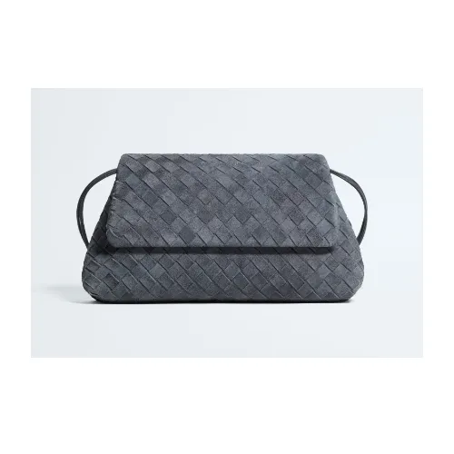 BOTTEGA VENETA ジョルノ