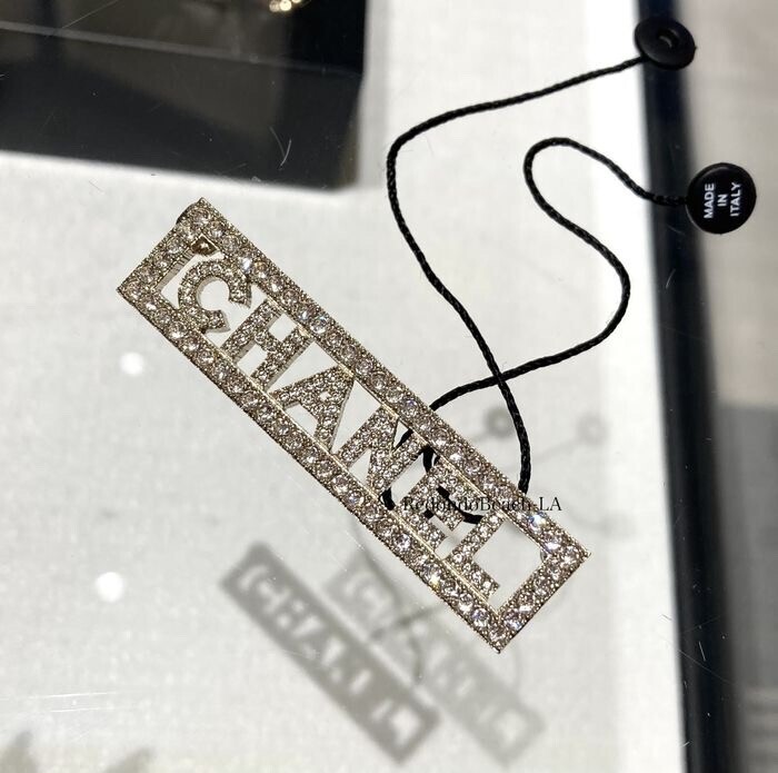 CHANEL ブローチ