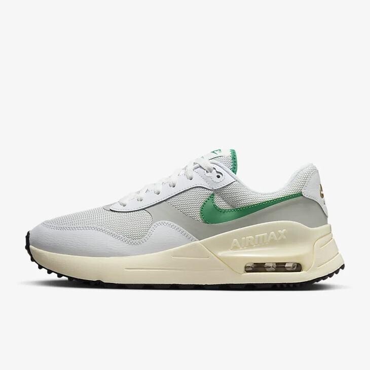 NIKE エア マックス SYSTM