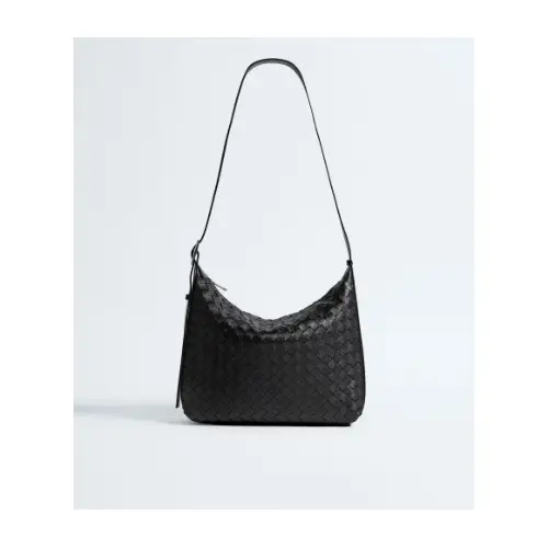 BOTTEGA VENETA スモール トラベラー