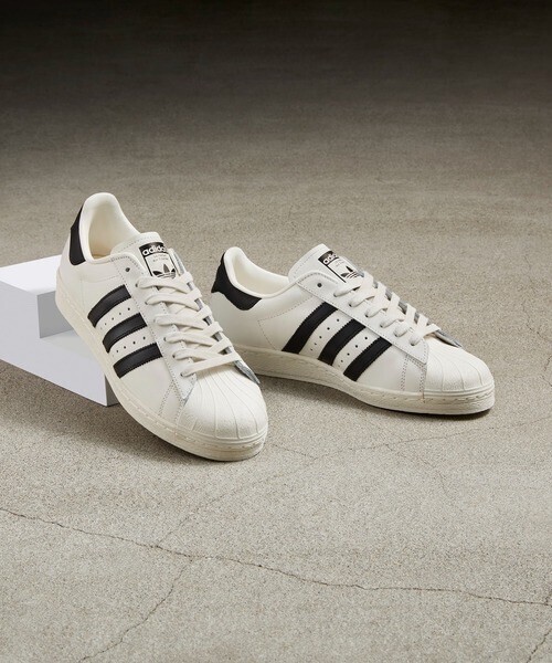 adidas スーパースター 82