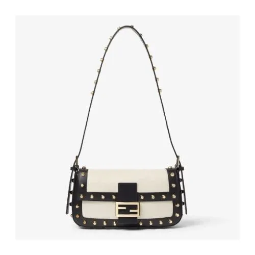 FENDI バゲット® 26424