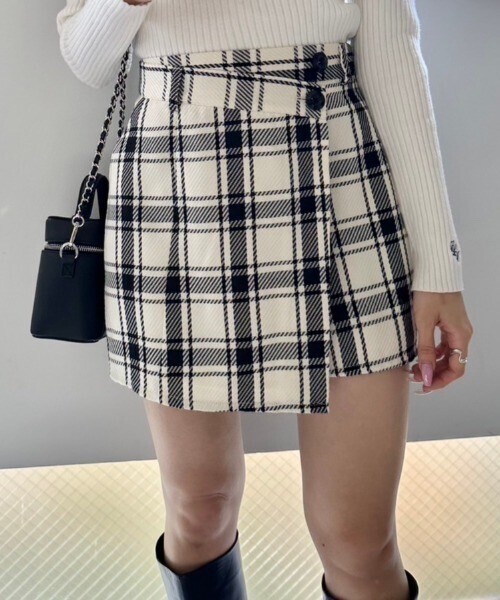 OLIVE des OLIVE ラップ風ショートパンツ