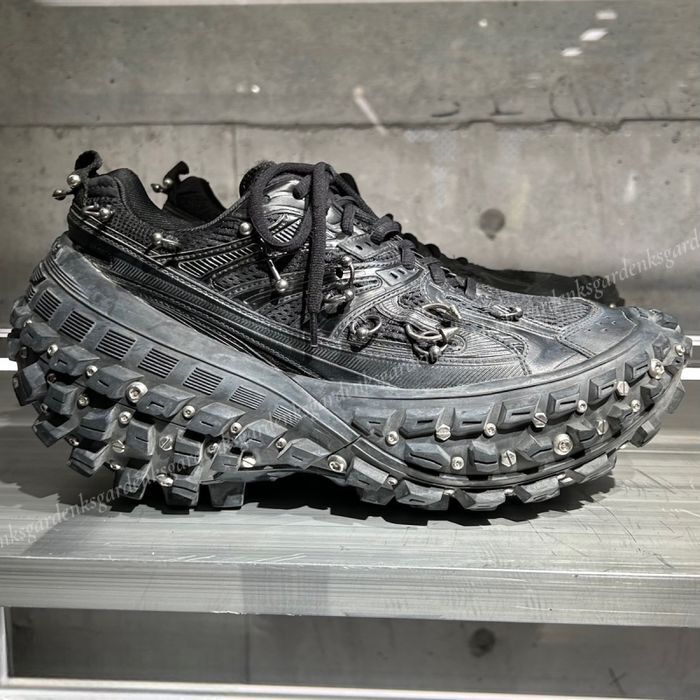 Balenciaga BOUNCER SCREW ピアーシング スニーカー