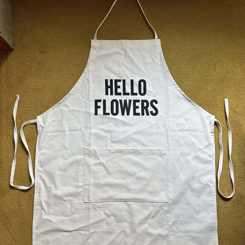 DRESSSEN DRESSSEN ADULT APRON #97 "HELLO FLOWERS!"