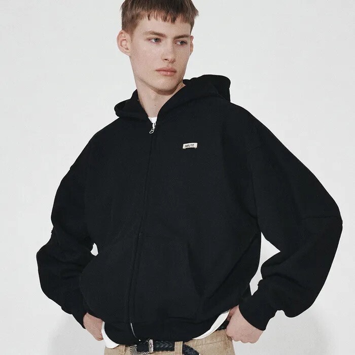 HEUTE HET SIGNATURE HOODIE ZIP-UP