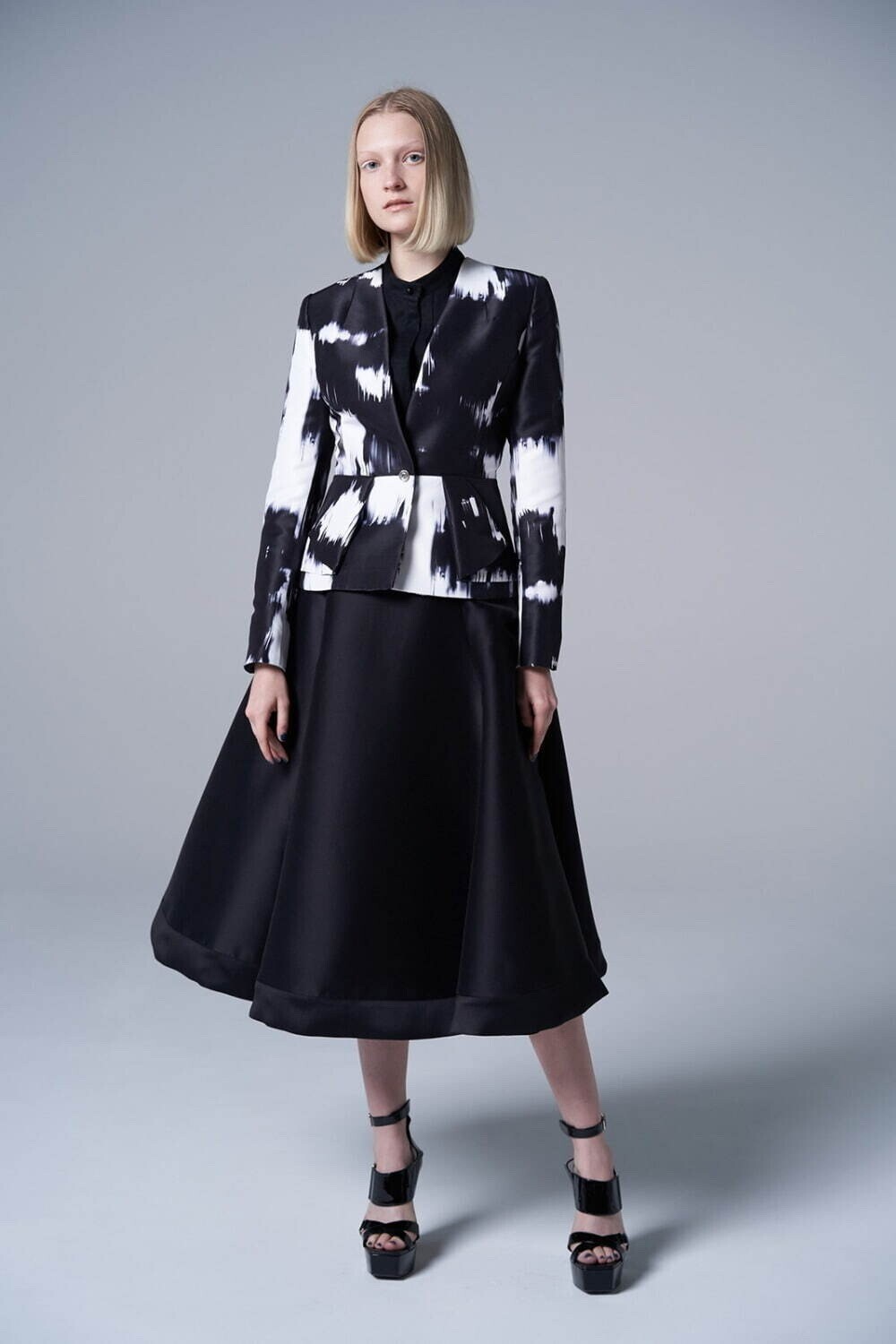 AKIKO OGAWA. 24AW ダブルサテン×エコシールファーコート