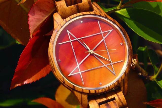NOZ TIMEPIECES QUARTZ MODEL クオーツモデル／カーネリアン（アゲート） 42mm ゼブラウッド天然木バンド