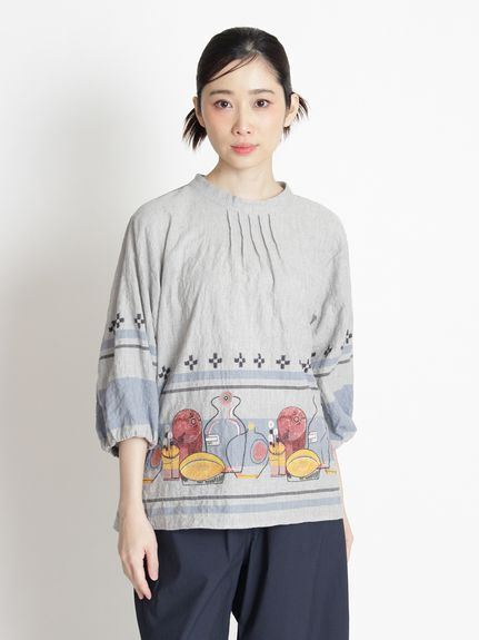 SUPER HAKKA SUPER HAKKA×椎木彩子「私は、円の窓から見えるビンに詰められたような色です。」刺繍ブラウス