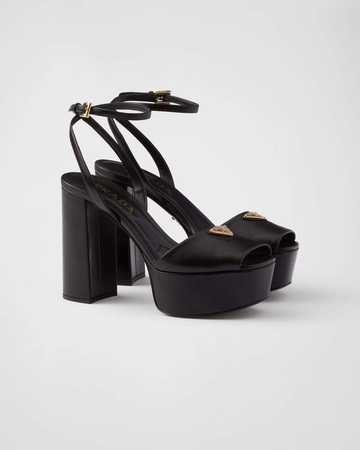 PRADA ナッパレザー プラットフォーム サンダル