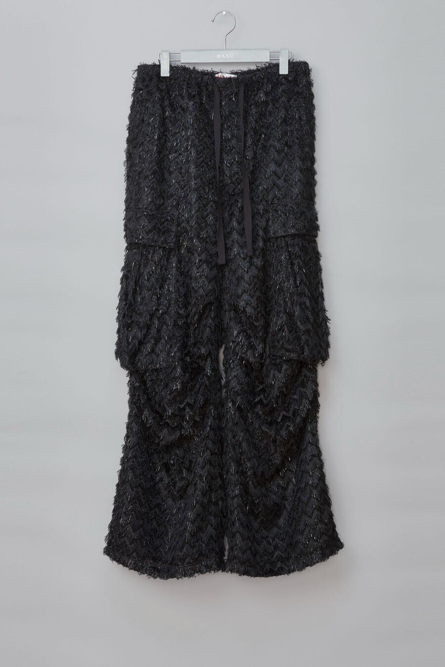 MASU FLUFFY CARGO PANTS(BLACK)