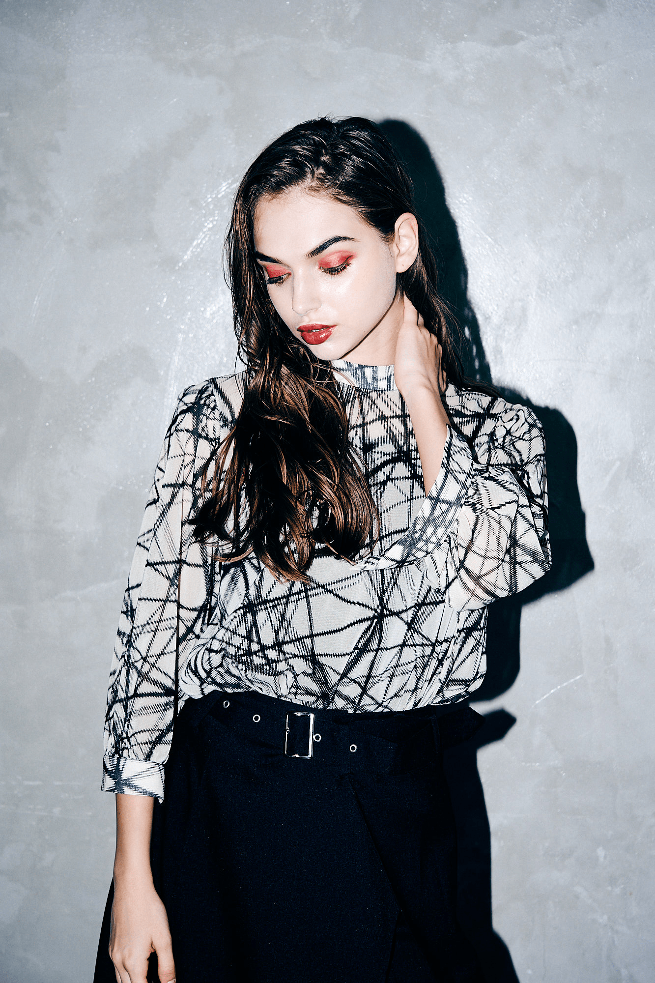 ADDIXY GEOMETRIC PATTERN SHEER BLOUSE / WHITE
