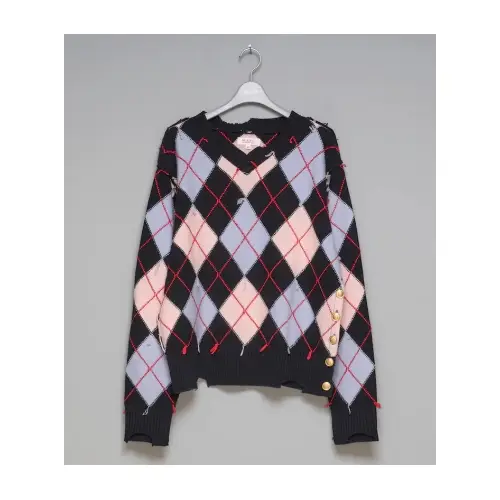 MASU Diamond Scraped Sweater
