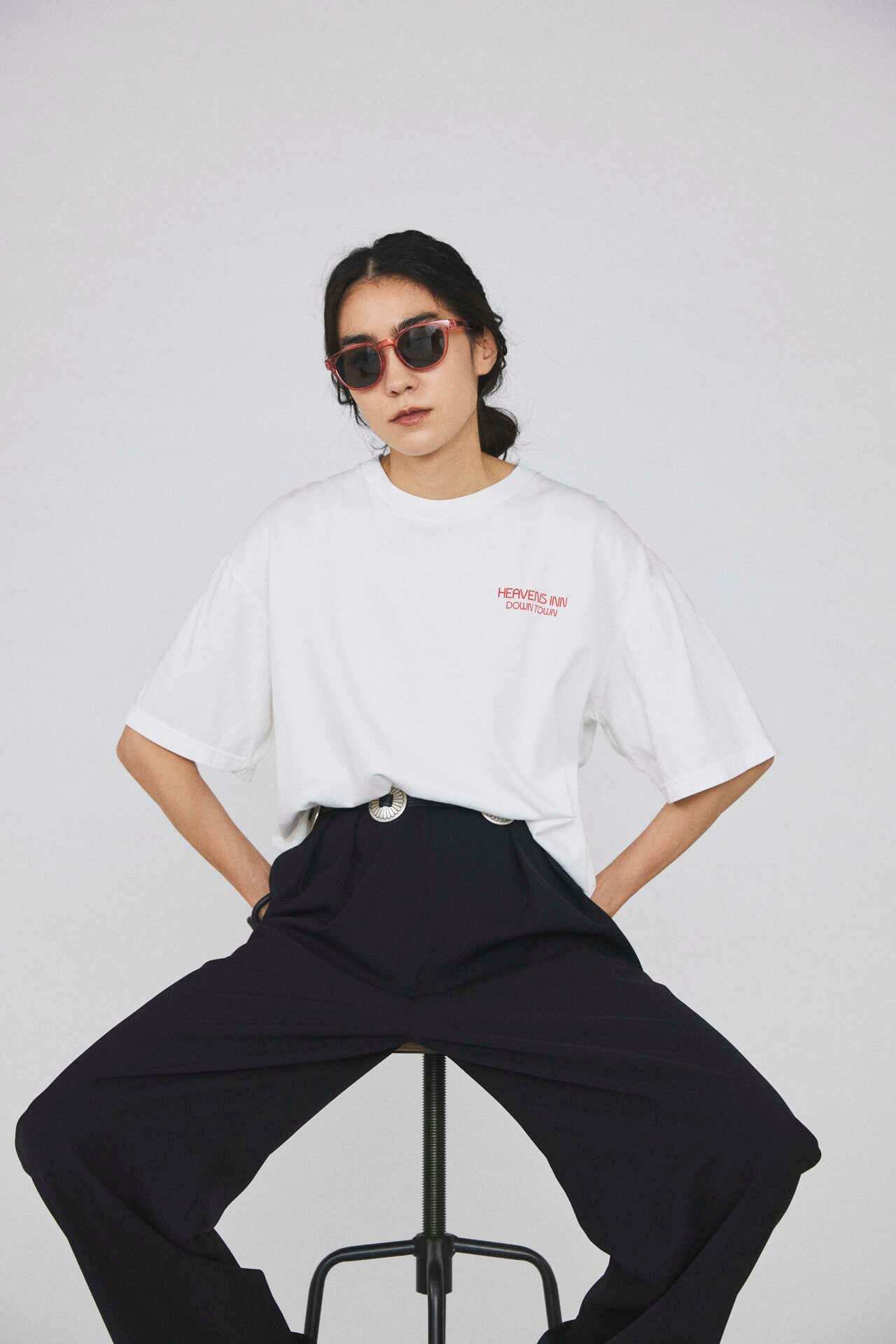 ROSE BUD モーテルイングラフィックTシャツ