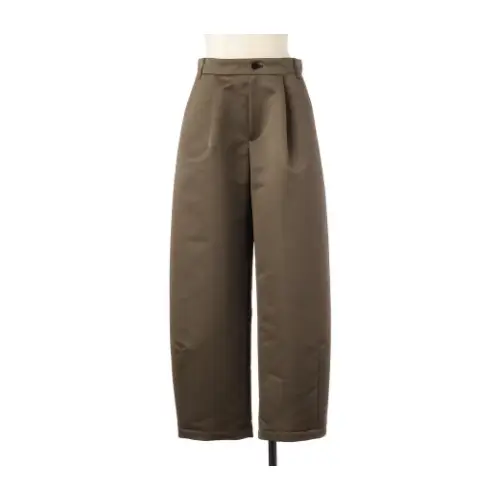AUBRIOT カーブフォルムパンツ