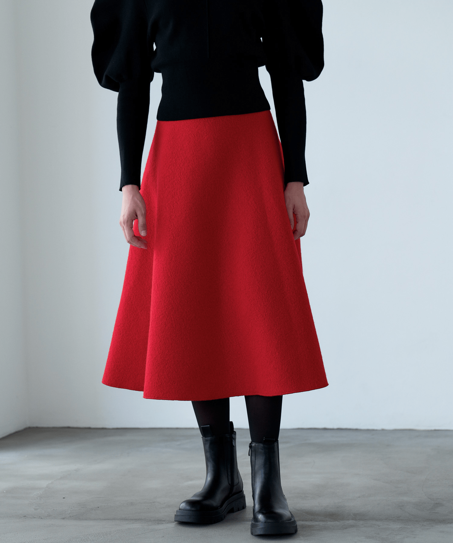 LAEMUSE FLARE SKIRT