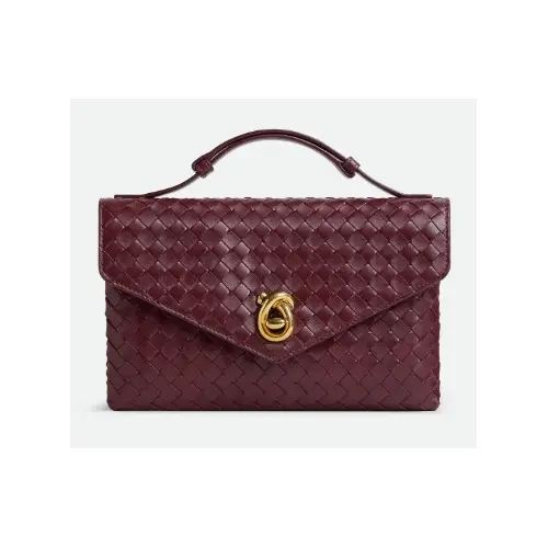 BOTTEGA VENETA ノット ロック