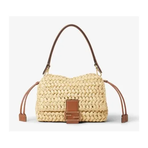 FENDI Mamma Baguette ミディアム