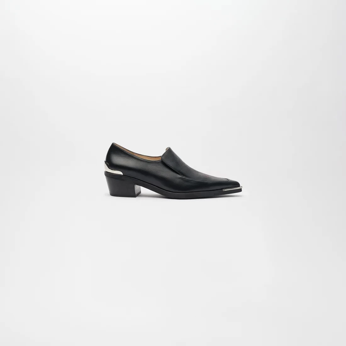 ALM. STINGER LEATHER PUMPS