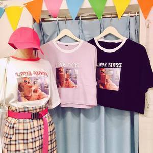 Romantic Standard LOVE MORE Tシャツ