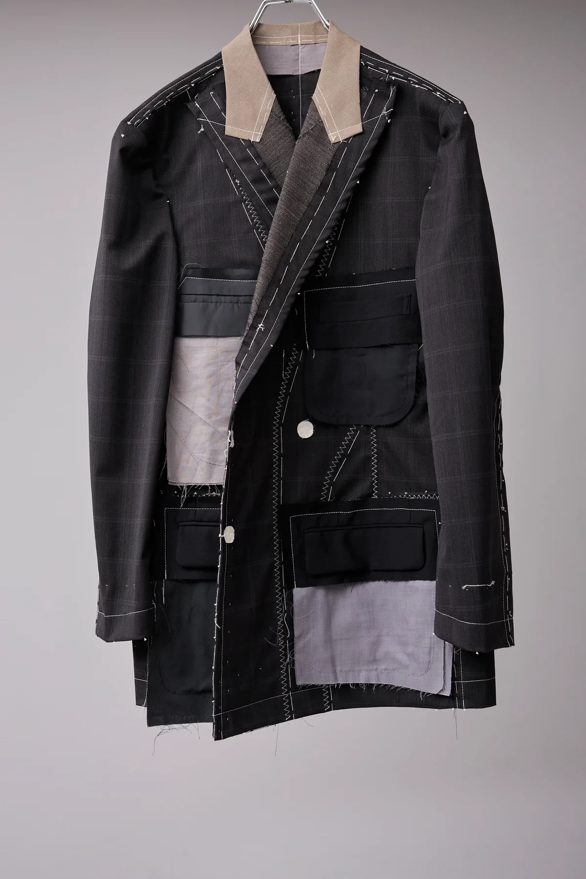 BODYSONG. ITALIAN-MADE LUXURY FABRIC HAND-STITCHED BASTING JACKET
