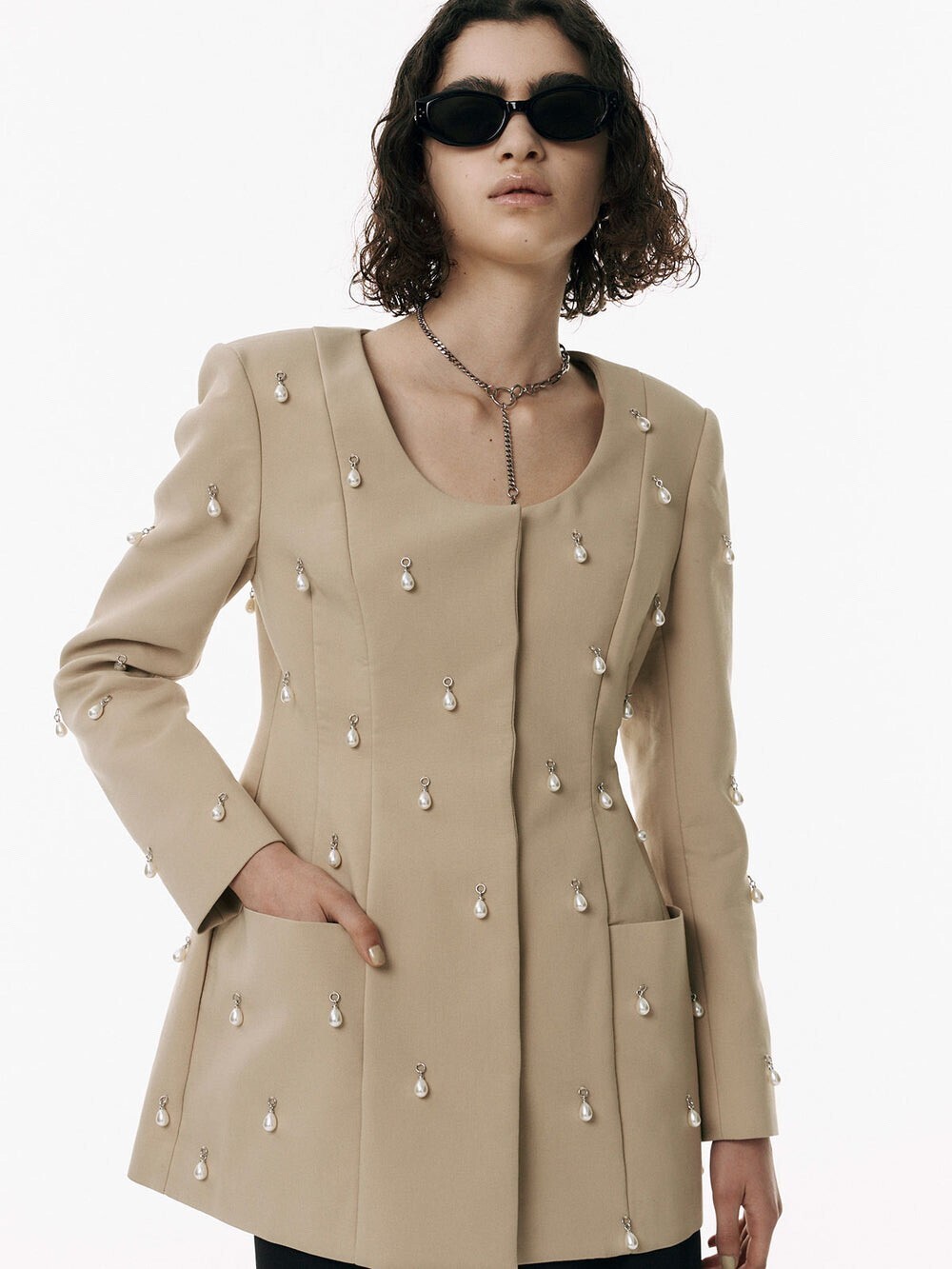 JOSE MOON BONDING CONSCIOUS JACKET with PEARL