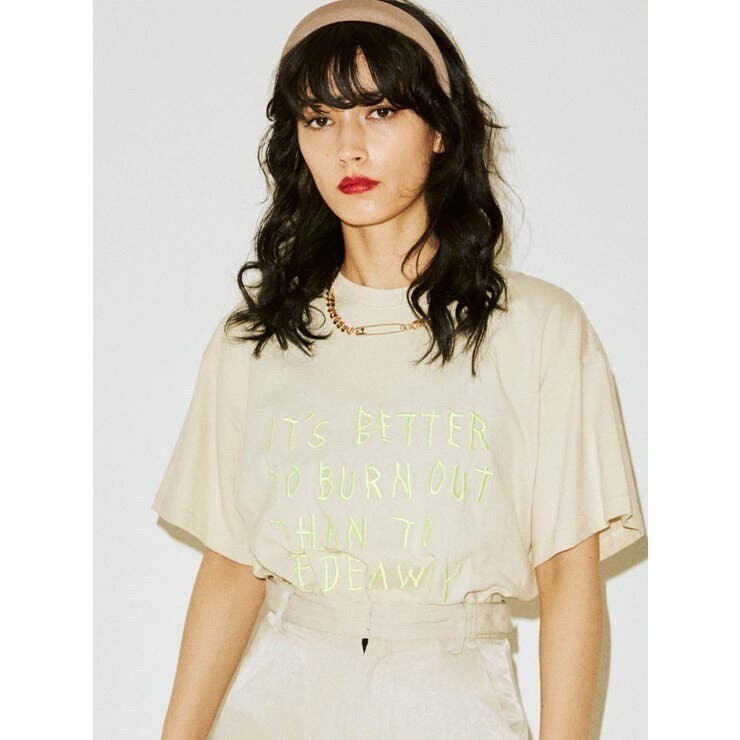 jouetie ハンドライティングBIG Tシャツ