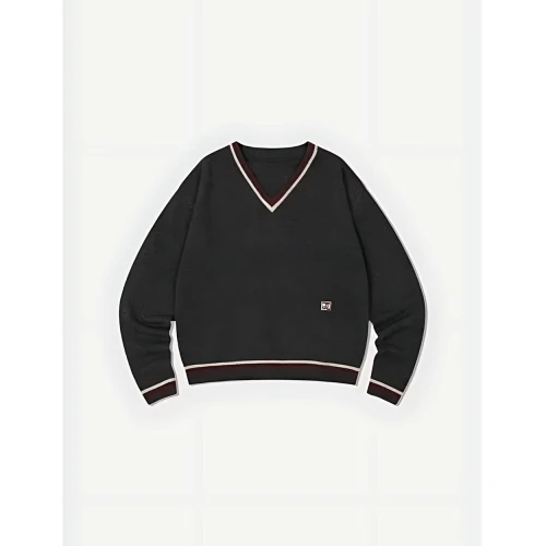 LOW CLASSIC V-NECK LOGO KNIT TOP
