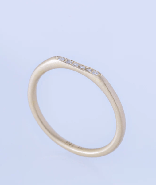 ENEY SURFACE K10YG MELEE DIAMOND MATTE SLIM RING