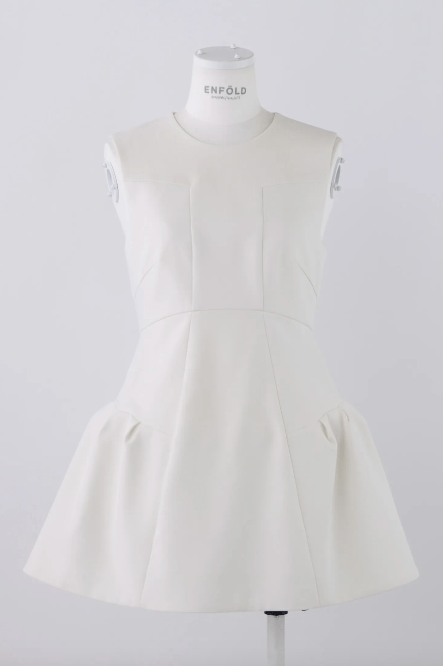 ENFOLD SOLID FLARE-TOPS
