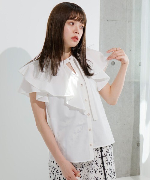 LADYMADE アシメフリルブラウス