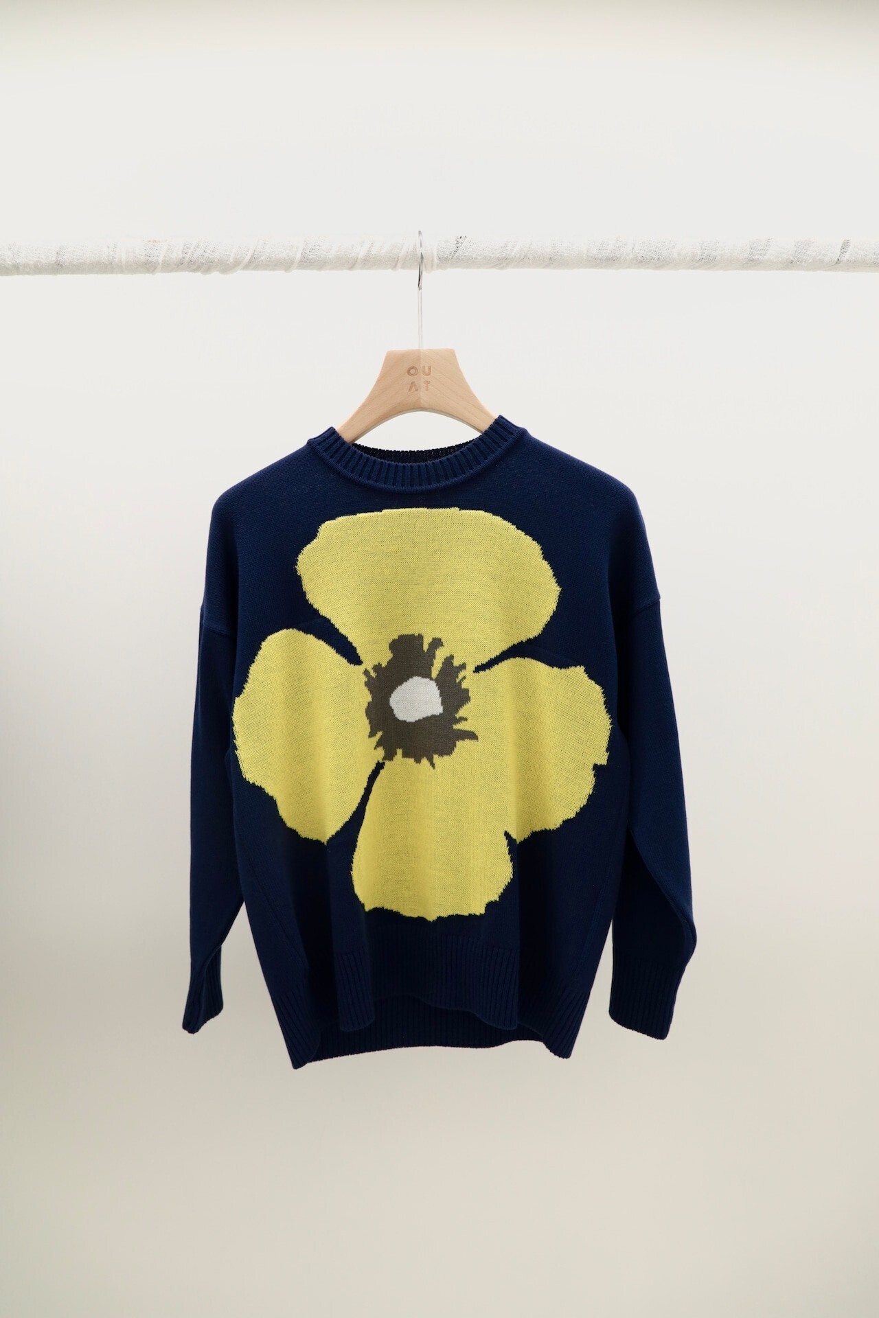 OUAT -011- NAVY POPPY