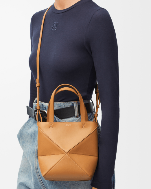LOEWE パズルフォルドトート ミニ（シャイニーカーフ）