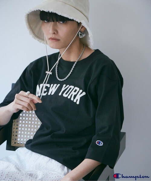 ROSE BUD Champion 色違いで揃えたくなるTee　<Champion別注>フットボールTシャツ