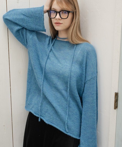 Birthday room choker or waist mark knit
