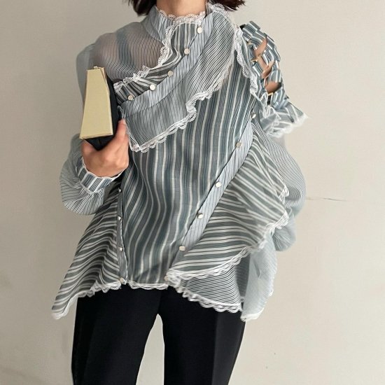 saaage boutique アシメストライプレースブラウス