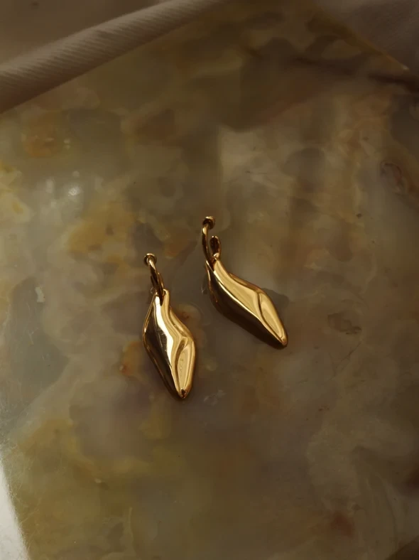 CALLMOON Lily earrings
