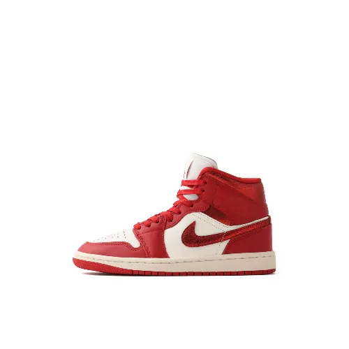 NIKE WMNS AIR JORDAN 1 MID SE