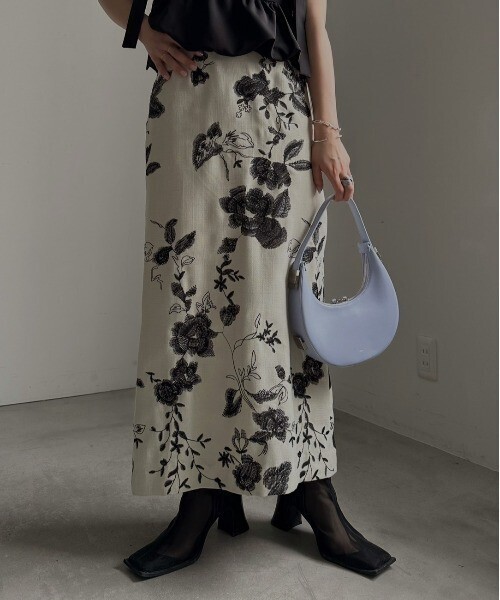 Ameri VINTAGE NORA FLOWER EMBROIDERY SKIRT