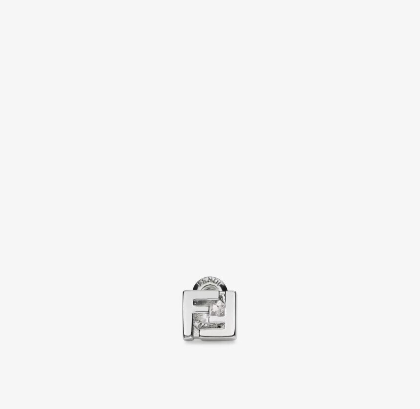 FENDI FFピアスシルバーカラー シングルピアス
