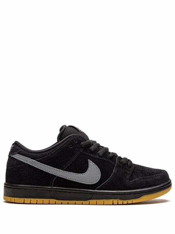 NIKE SB Dunk Low Pro スニーカー