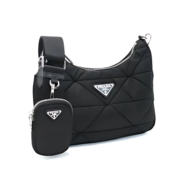 PRADA 斜め掛け ショルダーバッグ