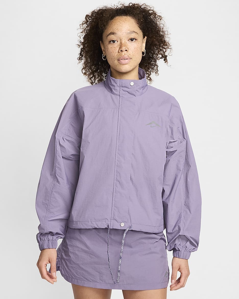 NIKE ウィメンズレペルUVランニングジャケット