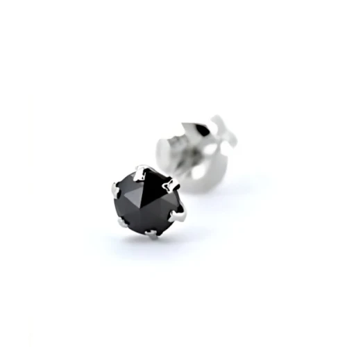 LION HEART ブラックダイヤモンドピアス