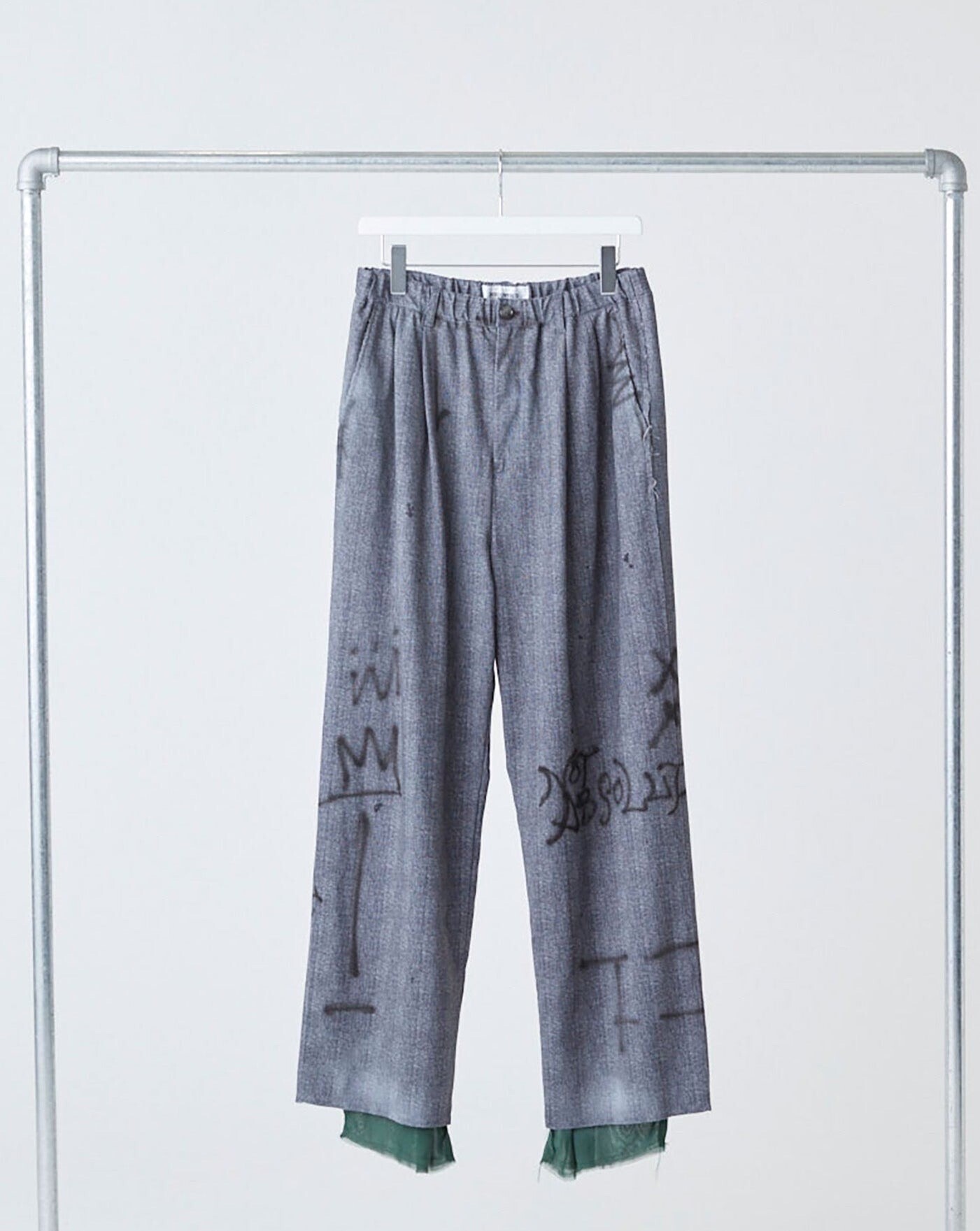 DISCOVERED GRAFFITY SLACKS