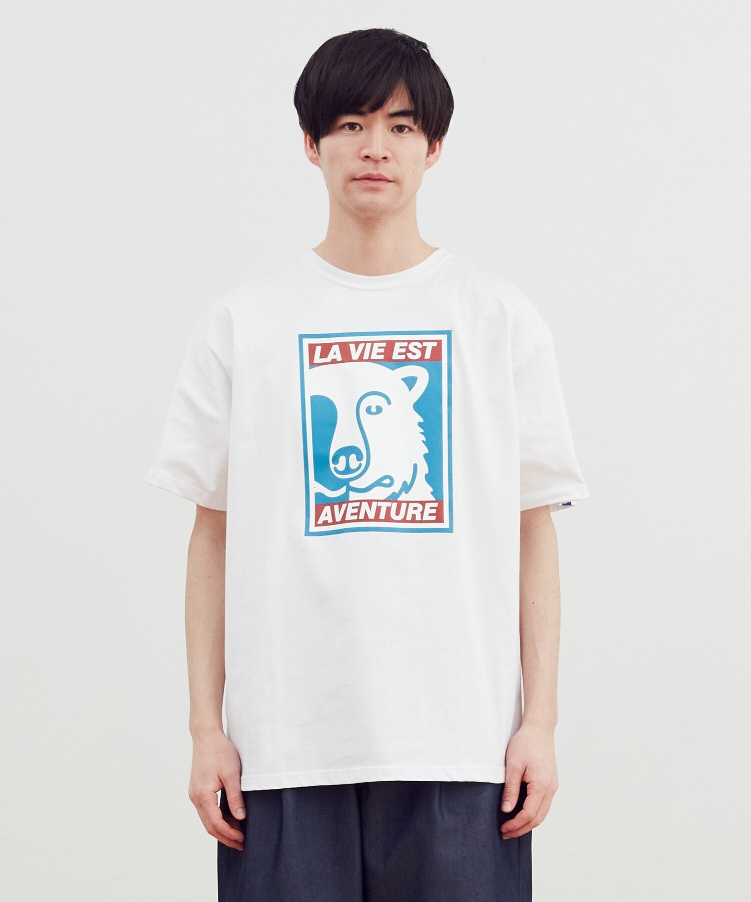 FRAPBOIS LA VIE EST AVENTURE×FRAPBOIS Tシャツ フロントプリント