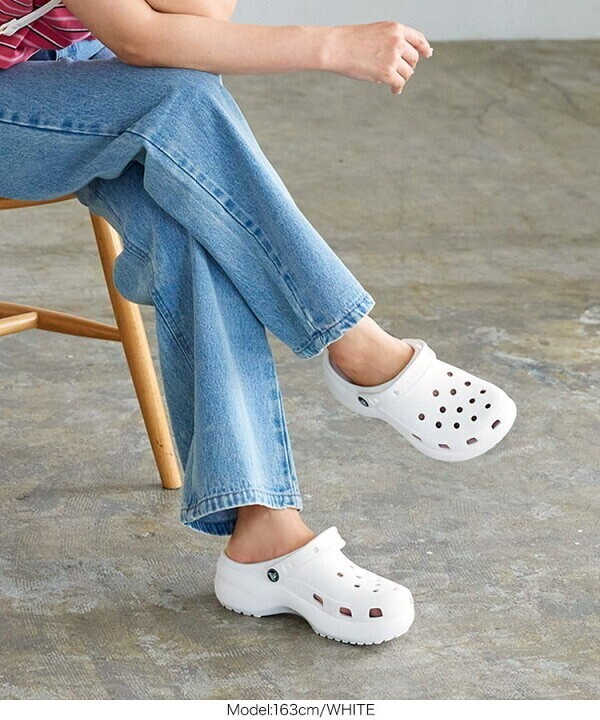 CROCS CLASSIC PLATFORM CLOG