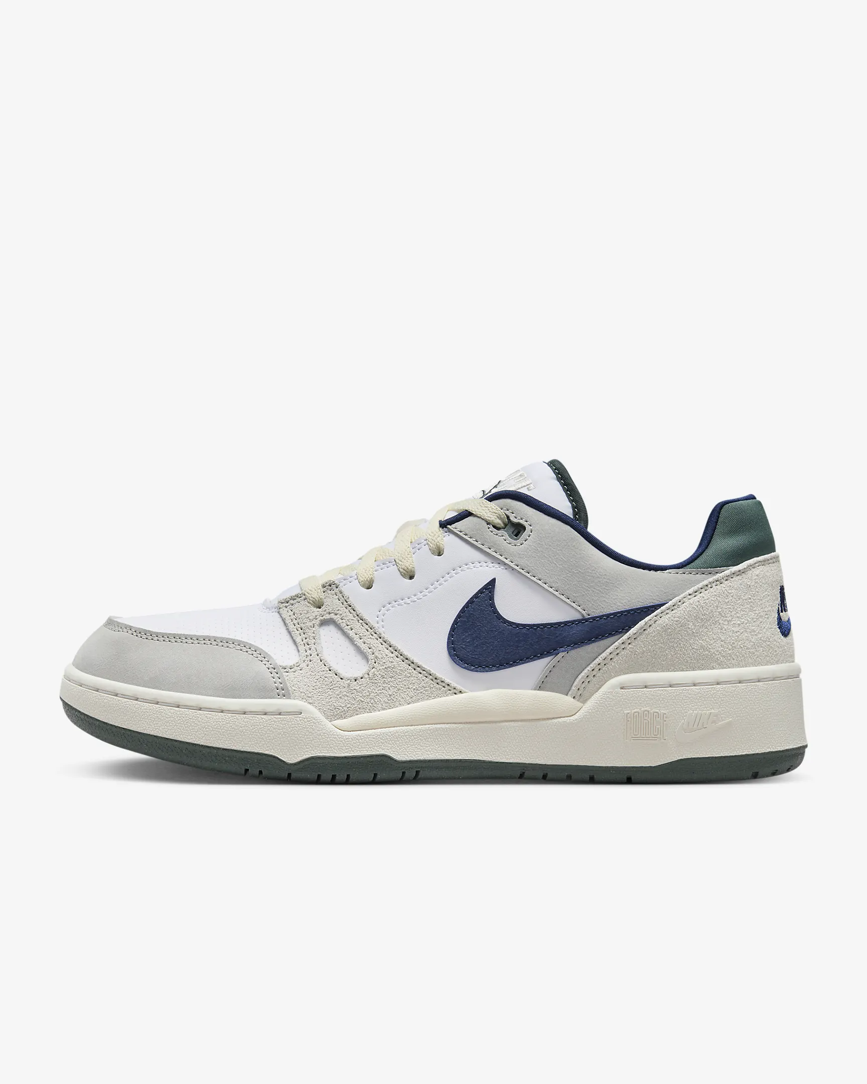 NIKE フル フォース LOW