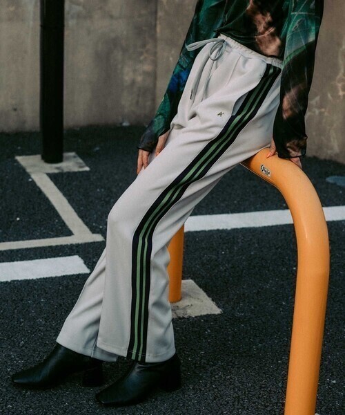A＋TOKYO TOKYOパーフェクショントラックジャージパンツ