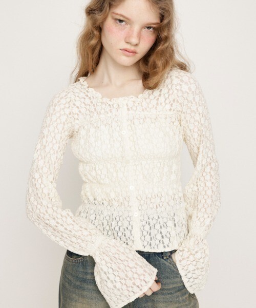SLY PUFFY SHIRRING CUT TOPS